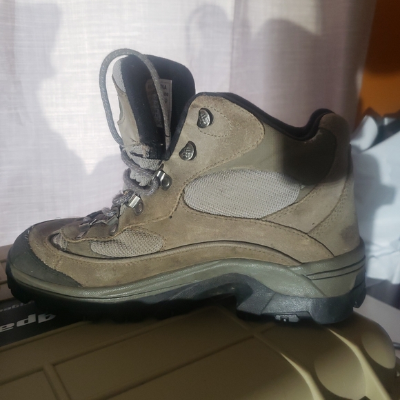 Columbia Razor Ridge Mid Boots - Picture 3 of 7